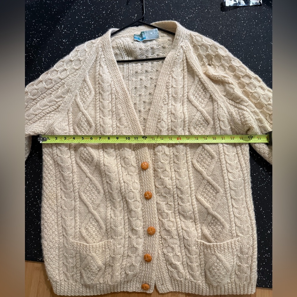Vintage John Molloy Wool Chunky Cream Cable Knit Cardigan with Oversized Fit - Picture 12 of 12